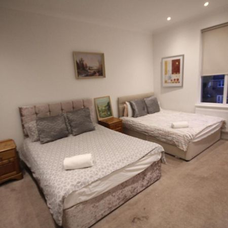 Great West Road Apartments Flat C Londres Exterior foto